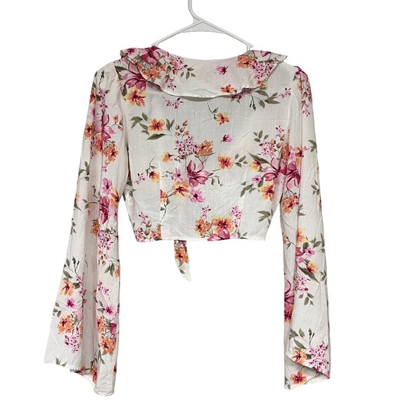 Forever 21 Floral Print Cropped Blouse - Picture 2 of 3